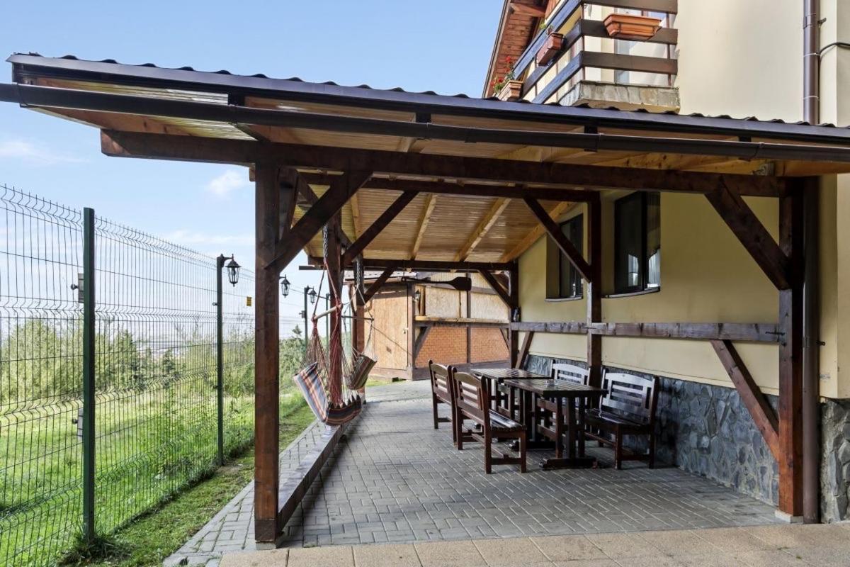 Casa Georgea Villa Sacele Exterior photo